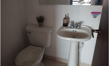 Alquilo Amplio apartamento PentHouse Dúplex frente a chipichape Norte