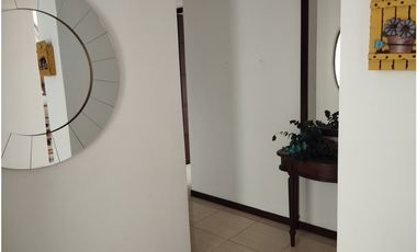 Alquilo Amplio apartamento PentHouse Dúplex frente a chipichape Norte