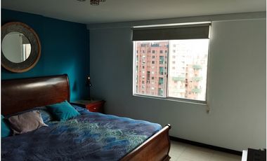Alquilo Amplio apartamento PentHouse Dúplex frente a chipichape Norte
