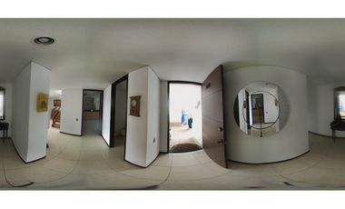 Alquilo Amplio apartamento PentHouse Dúplex frente a chipichape Norte