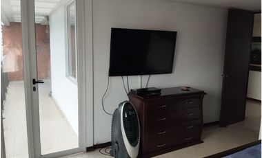Alquilo Amplio apartamento PentHouse Dúplex frente a chipichape Norte
