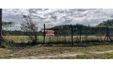 UNICA FRACCION DE 29.639 M2 c/ Tinglado - Oficinas - Vestuarios - Casa