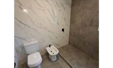 DUPLEX A ESTRENAR ZONA JAURETCHE Y BROWN
