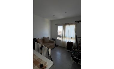 CON LA COMPRA DE ESTE 2 AMBIENTES TE REGALAMOS LA COCHERA