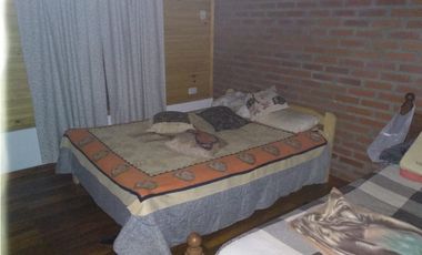 VENDO CASA EN AMPLIO TERRENO, QUINCHO Y PILETA, CANDELARIA MNES