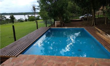 VENDO CASA EN AMPLIO TERRENO, QUINCHO Y PILETA, CANDELARIA MNES