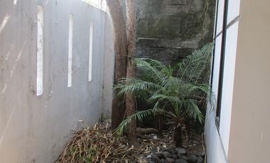 Rumah Besar 2 Lantai Siap Huni, Perum Taman Pinang, Sidoarjo Kota