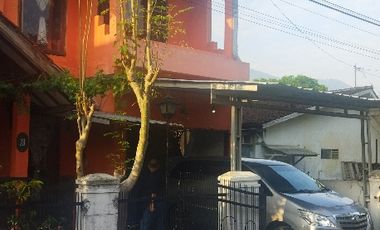 rumah tengah kota ungaran yang sejuk