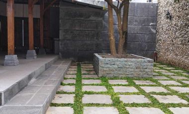 Dijual rumah joglo + Gudang Luas 250m2, dekat ke banyak kampus dan fas