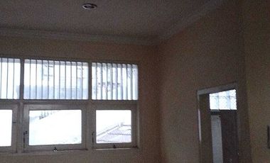 Sewa rumah cocok kantor loka indah wr jati barat pancoran jaksel