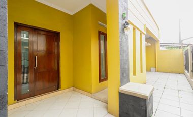 Rumah Luas 4 Kamar 6 Menit ke RS Mustika Medika Dibantu KPR J-32270