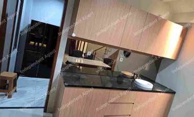 Rumah 2 lantai type Dancourt Premier Estate 2 Jatiwarna Kota Bekasi