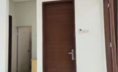 Disewakan rumah yang nyaman dan asri di dalam perumahan royal ketintan