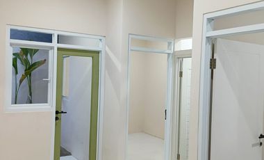 Rumah 16 Menit ke Boxies 123 Mall SHM Hadap Utara Siap KPR J-33949