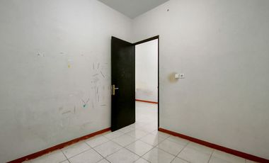 Rumah Renov Semi FF Dkt Kampung Pelangi Waterpark