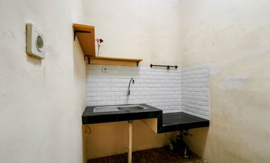 Rumah Renov Semi FF Dkt Kampung Pelangi Waterpark