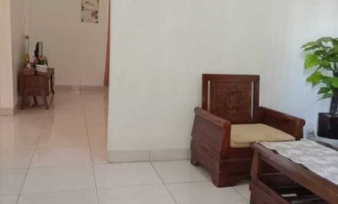 Di jual  Rumah Nyaman dan Asri Lokasi Strategis di Demang Lebar Daun