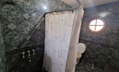 CASA VENTA 6 AMBIENTES LOMAS DE ZAMORA A/ CREDITO