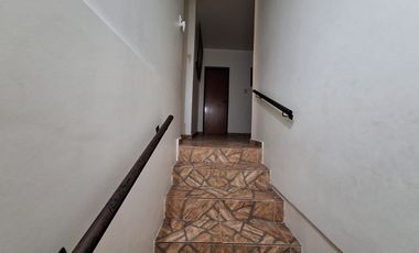 CASA VENTA 6 AMBIENTES LOMAS DE ZAMORA A/ CREDITO