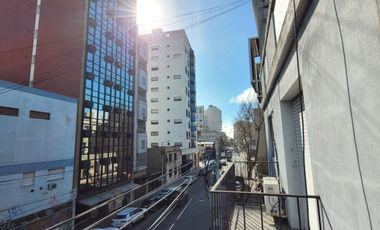 Venta Avellaneda Departamento 3 Amb + Dependencia