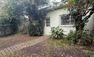 Casa 3amb. c/dependencia y cochera
