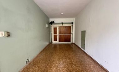 Casa 3amb. c/dependencia y cochera