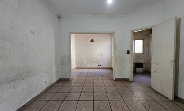 DEPARTAMENTO 3 AMBIENTES EN VENTA EN AVELLANEDA