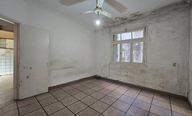 DEPARTAMENTO 3 AMBIENTES EN VENTA EN AVELLANEDA