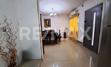 ALQUILER CASA 4 DORMITORIOS EN PLOTTIER