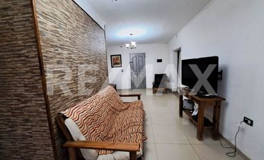 ALQUILER CASA 4 DORMITORIOS EN PLOTTIER