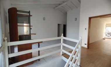 VENTA CASA CENTRICA 5 DORMITORIOS CENTRO