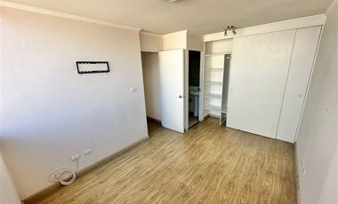 Departamento en Venta en Condominio Las Rocas piso 5 - Alto Hospicio (2 estacionamientos)
