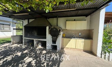 CASA QUINTA VENTA GENERAL FERNANDEZ ORO