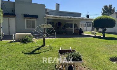 CASA QUINTA VENTA GENERAL FERNANDEZ ORO