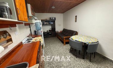 CASA QUINTA VENTA GENERAL FERNANDEZ ORO