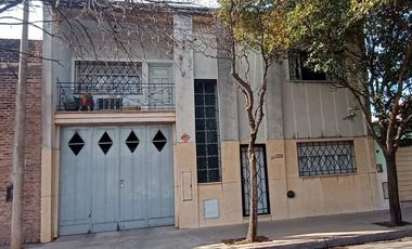 VENTA GALPON + CASA  3 DORMITORIOS APTO CREDITO