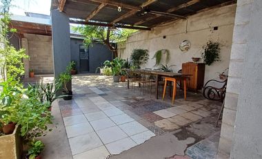 VENTA GALPON + CASA  3 DORMITORIOS APTO CREDITO