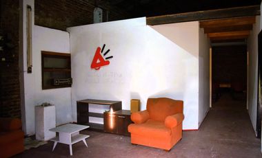GALPON EN VENTA EN SAN MIGUEL DEL MONTE CENTRO.