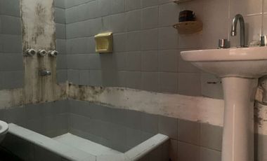CASA MULTIFAMILIAR 6 AMB VENTA LOMAS DE ZAMORA