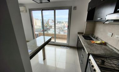 Alquiler - Penthouse 180m² en el corazón de Castelar Norte