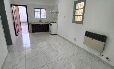 Casa en alquiler en Villa Dominico
