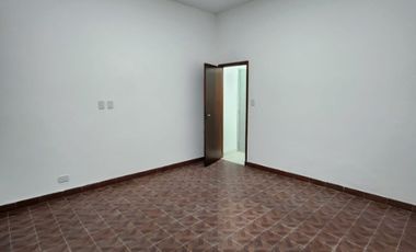 Casa en alquiler en Villa Dominico