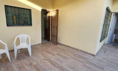 Casa en alquiler en Villa Dominico