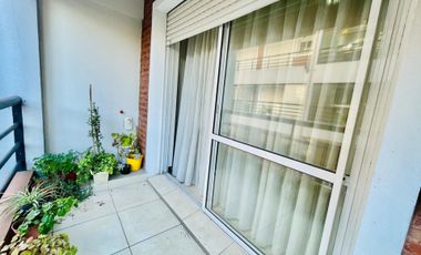 VENTA DEPTO 2 AMB CON BALCON AVELLANEDA CENTRO