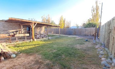 HERMOSO TERRENO CON PILETA Y QUINCHO CERRADO