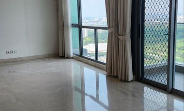 DISEWAKAN 4+1 BR di HILLCREST  Golf view