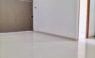 Disewakan Rumah Minimalis Baru, cluster, layout oke, nyaman, aman