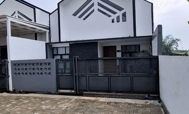Rumah Baru 400jtaan Jatihandap