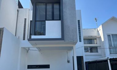 Rumah Toko Ruko Siap Huni di Padaasih Cimahi Utara Cisarua