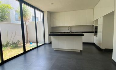 Casa en Bosques Vallarta Coto Camichin Renta